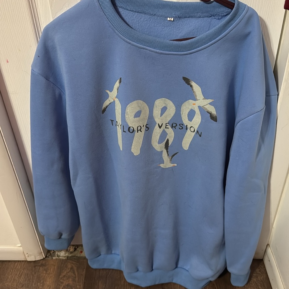 Not authentic Taylor swift merch